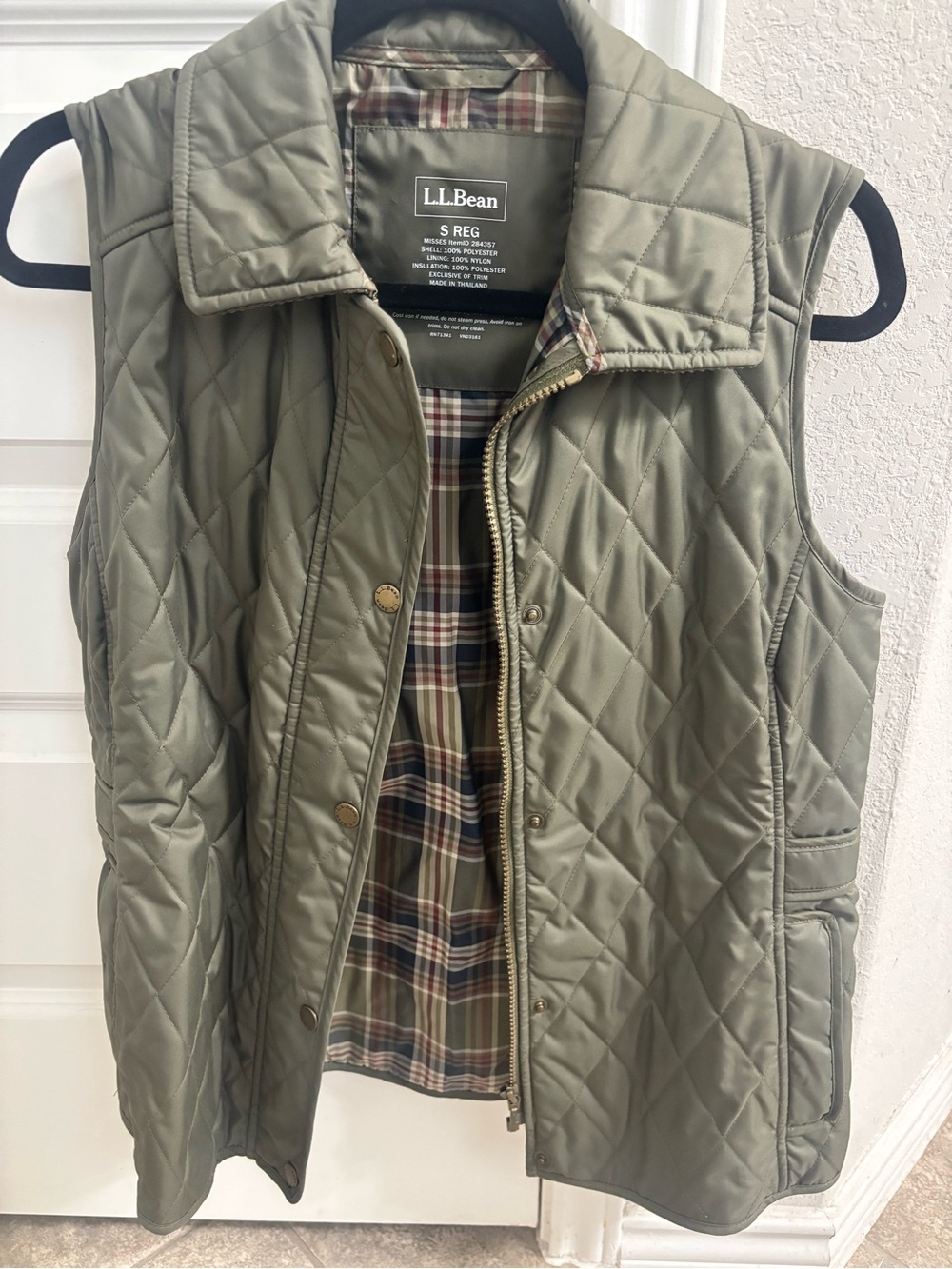 L.L. Bean Quilted Olive Green Sleeveless Vest